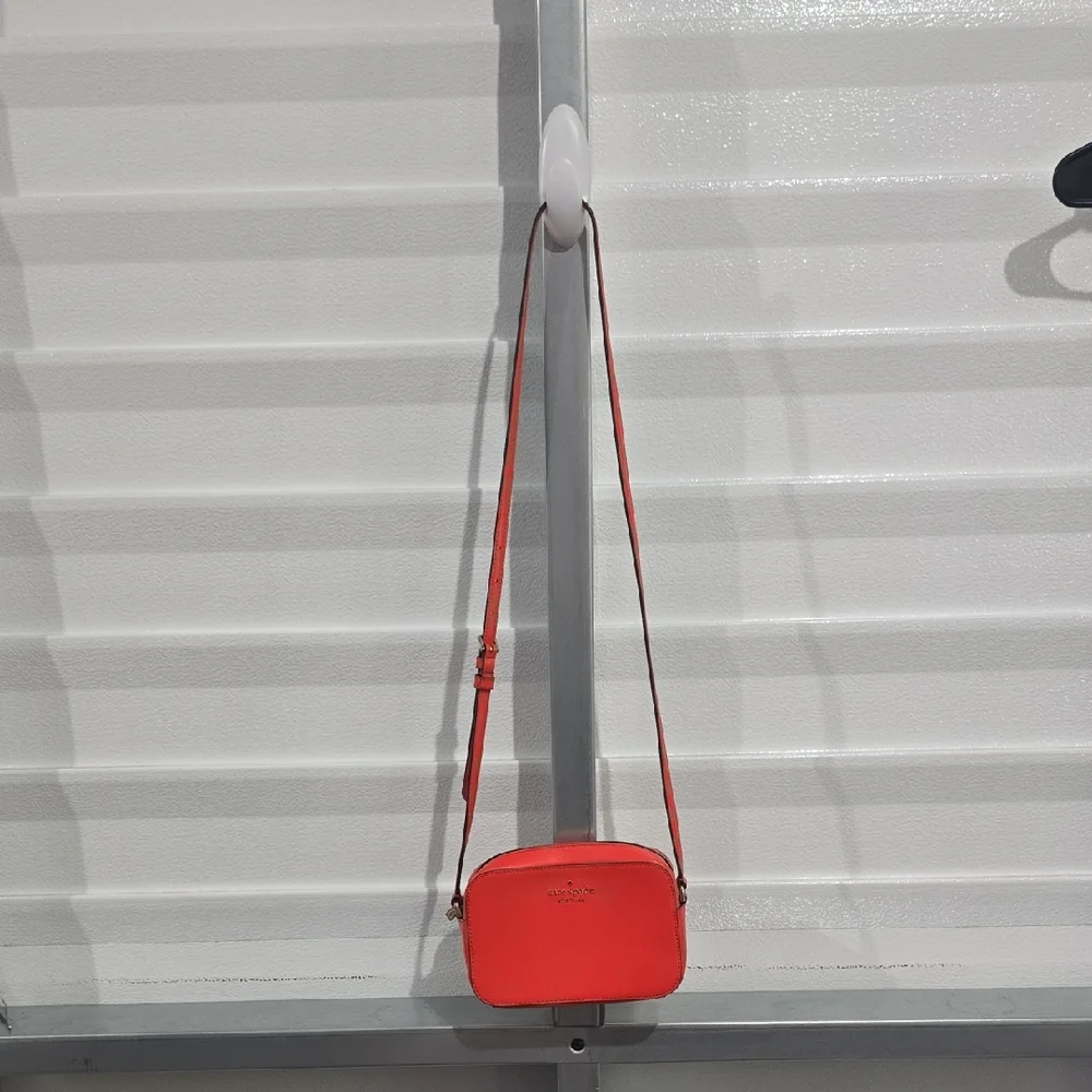 Kate Spade Orange Crossbody‎ Bag with Minimalist Design